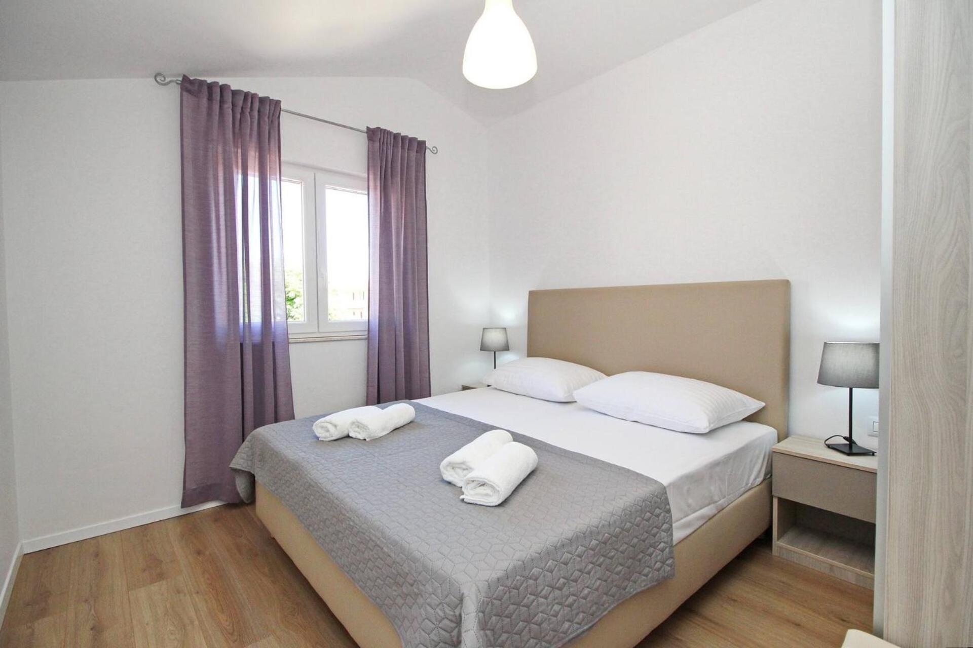 Sunshine Residence Baska Екстериор снимка