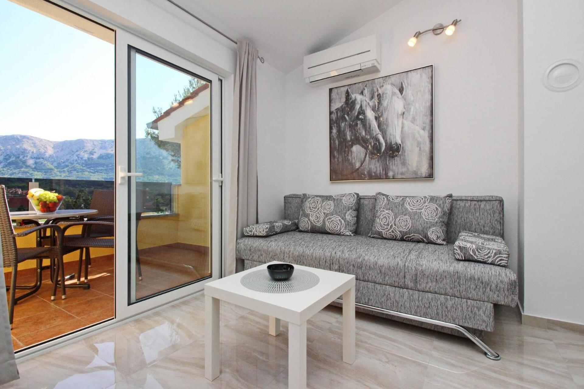 Sunshine Residence Baska Екстериор снимка