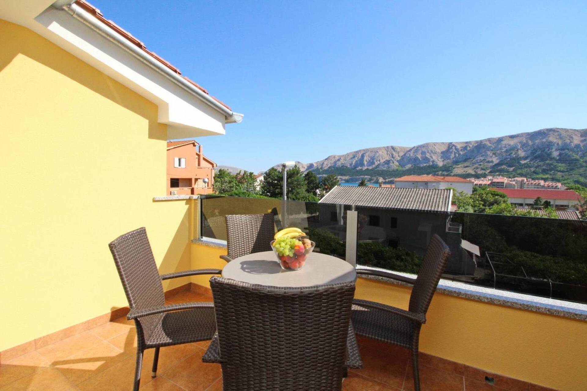 Sunshine Residence Baska Екстериор снимка